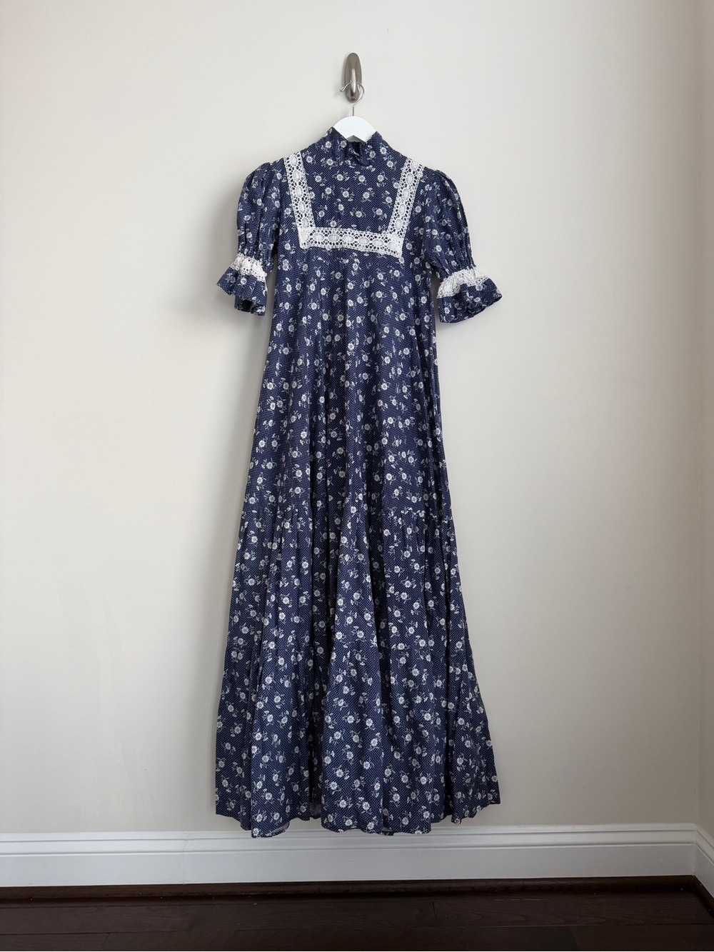Vintage Laura Ashley Cottagecore Maxi Dress